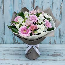 Букет цветов из:  Герберы, Альстромерии и Хризантемы в Новоорловске