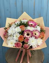 Букет цветов из:  Розы, Герберы и Хризантемы в Новоорловске