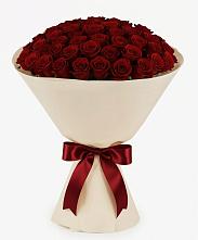 Букет 101 Бордовая роза Блэк Бакарра в Новоорловске