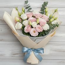 Букет цветов из:  Лизиантусы в Новоорловске