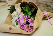 Букет цветов из:  Розы и Хризантемы #REPLACE_PRED# Новоорловске