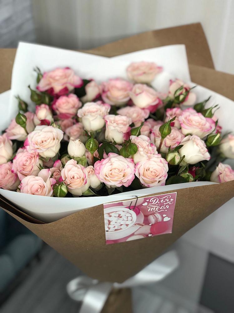 Букет цветов из: Розы в Новоорловске