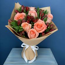 Букет цветов из:  Розы и Альстромерии #REPLACE_PRED# Новоорловске