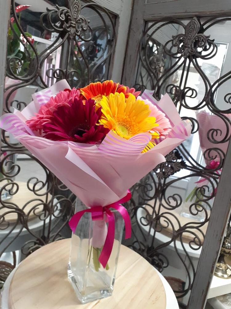 Букет цветов из: Герберы в Новоорловске