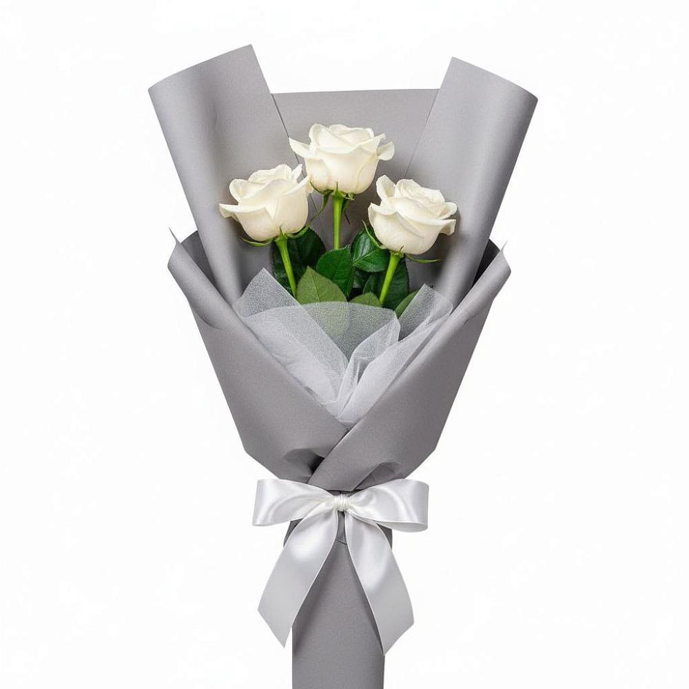 Букет 3 белые розы в Новоорловске