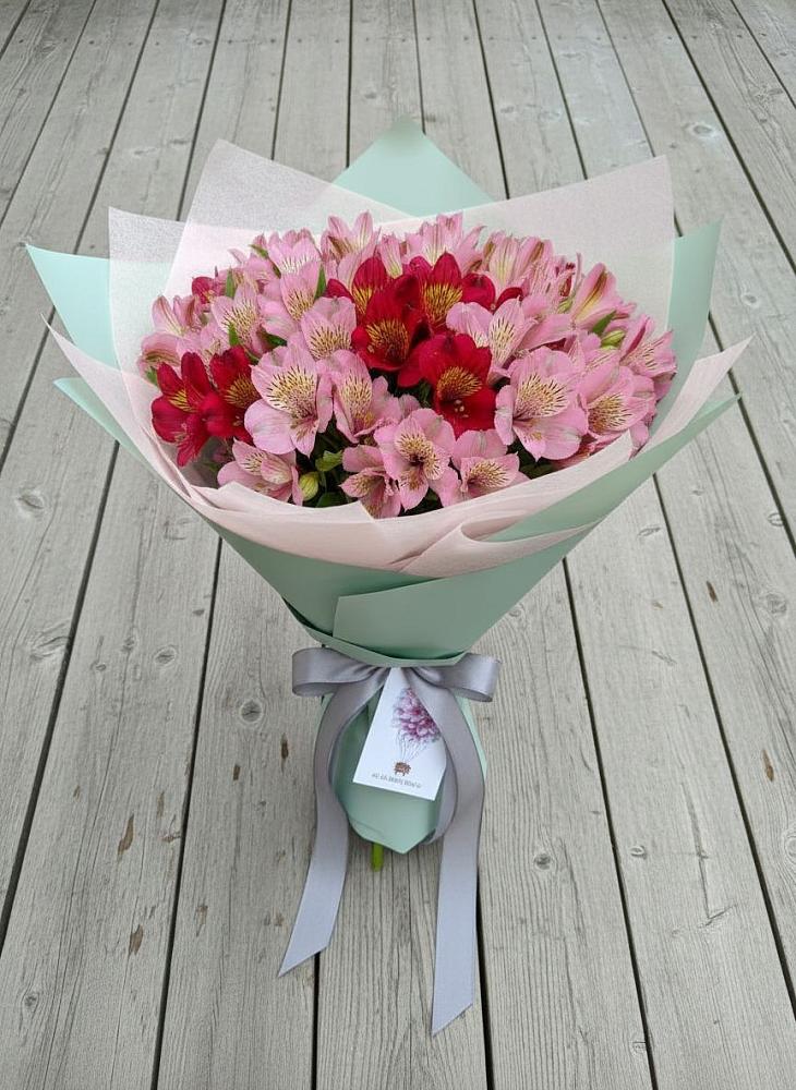Букет цветов из: Альстромерии в Новоорловске