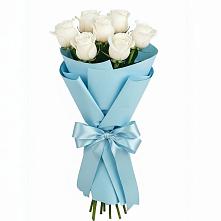 Букет 7 белых роз Проуд в Новоорловске