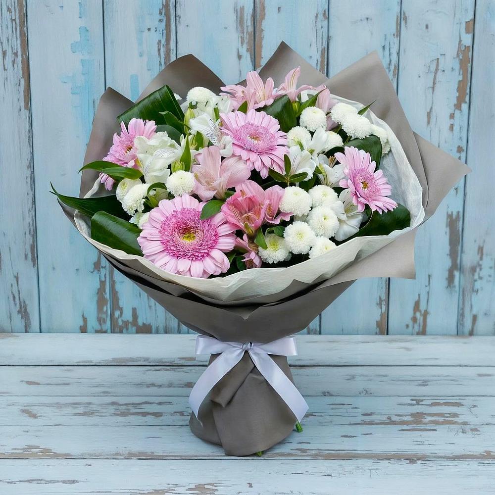 Букет цветов из: Герберы, Альстромерии и Хризантемы в Новоорловске